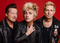Escucha los nuevos temas de Green Day como parte de la celebración del aniversario 20 de Nimrod